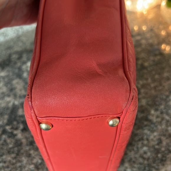 Chanel Lucky Charm Limited Edition Lambskin Tote - Picture 8 of 17